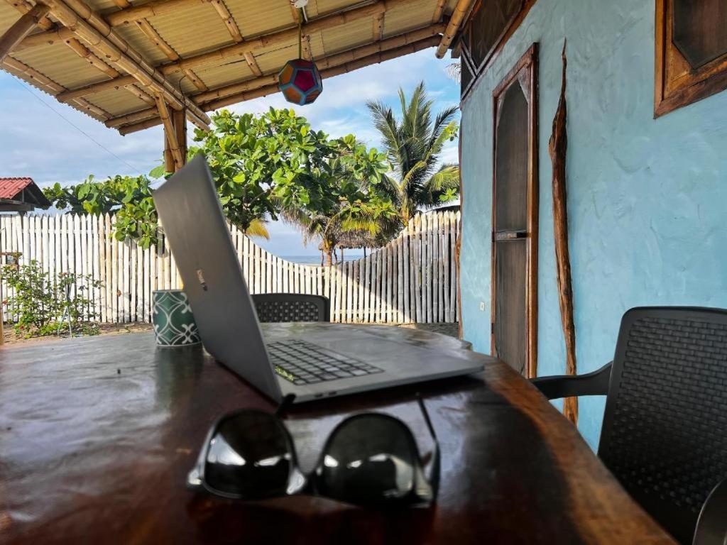 Jardin Pacifico Hotel Canoa Luaran gambar